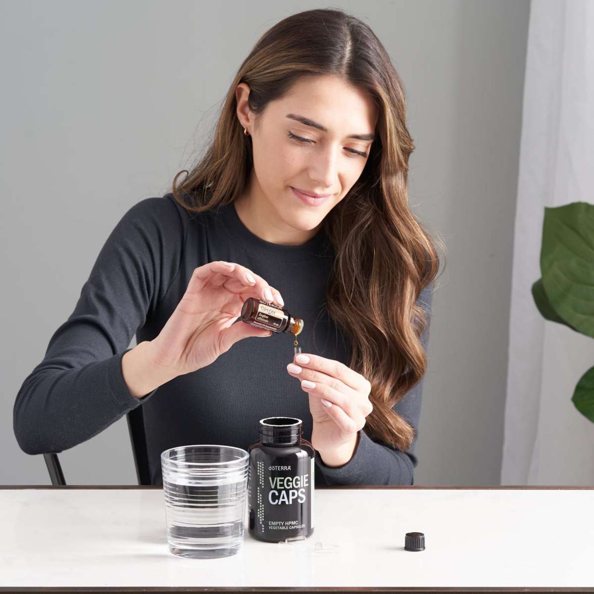 dōTERRA VEGGIE CAPS + 3 点　エッセンシャルオイル doTERRA Veggie Caps (Pflanzliche Kapselhüllen)
